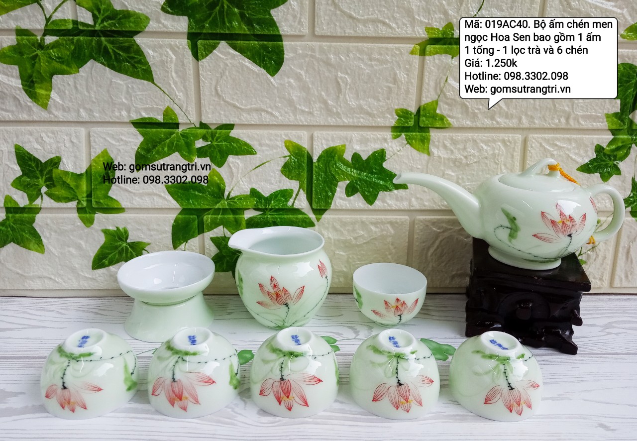 Bộ ấm chén men ngọc vẽ tay Hoa Sen
